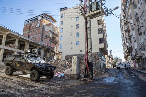 Diyarbakır Silvan'daki operasyondan görüntüler