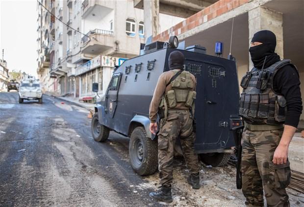 Diyarbakır Silvan'daki operasyondan görüntüler
