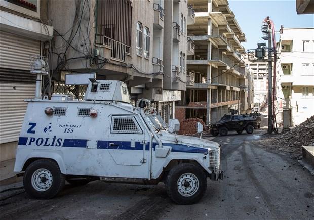 Diyarbakır Silvan'daki operasyondan görüntüler