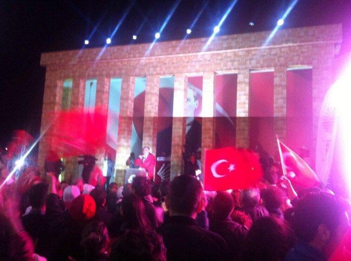 CHP'li belediye maket Anıtkabir kurdu