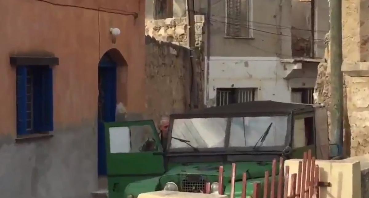 Kıbrıs'ta ezana kornalı protesto İZLE