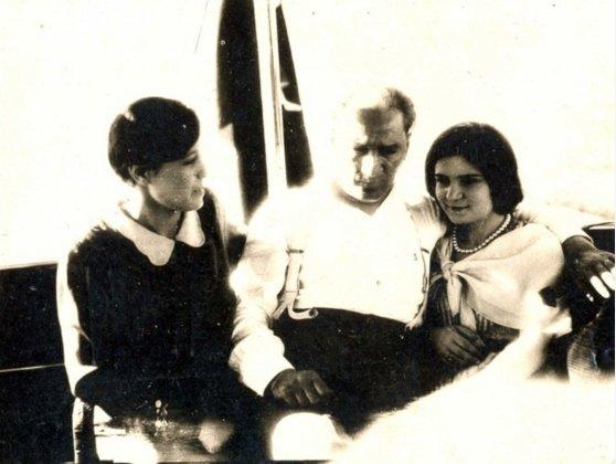 İlk kez yayınlanan fotoğraflarla Atatürk