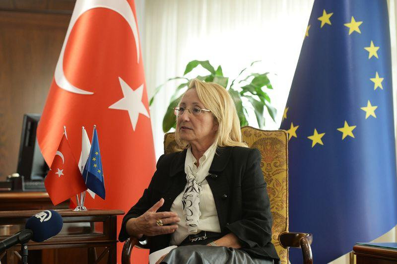 AB'den Türkiye'ye mültecileri göndermeyin teklifi