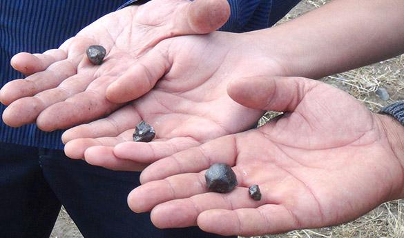 Bingöllü genç göktaşı satarak otomobil aldı