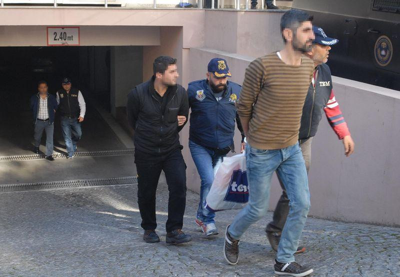 Yakalanan PKK'lı adliyeye giderken güldü