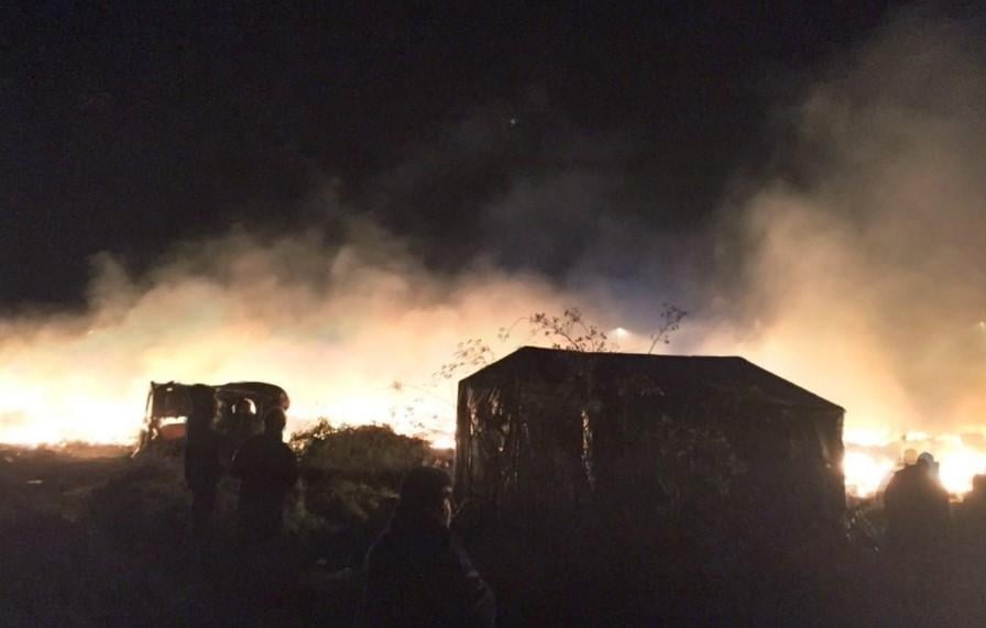 Paris'te mülteci kampı ateşe verildi