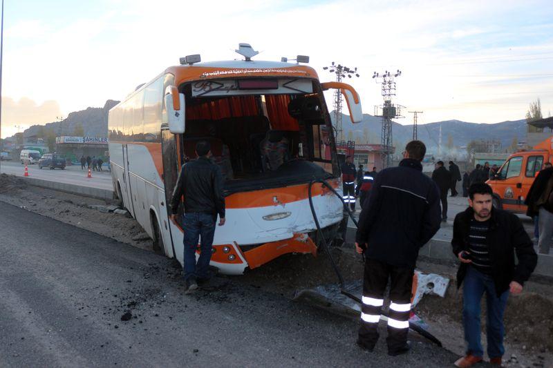 Ağrı'da trafik kazası: 7 ölü, 1 yaralı