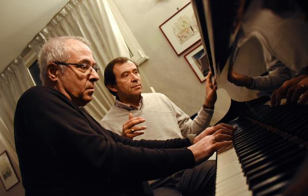 İngiliz Kraliyet Filarmoni Orkestrası Sezen