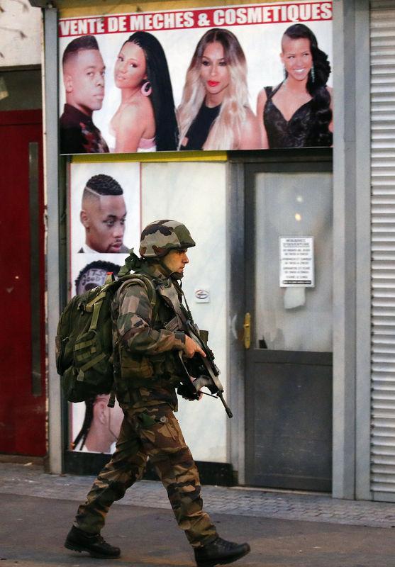 Fransa'da terör operasyonları başladı