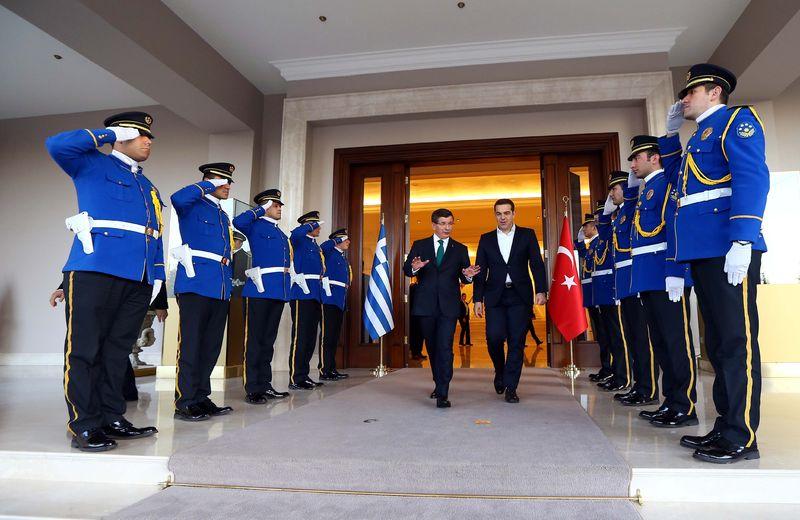 Davutoğlu ve Çipras'tan ortak açıklamalar