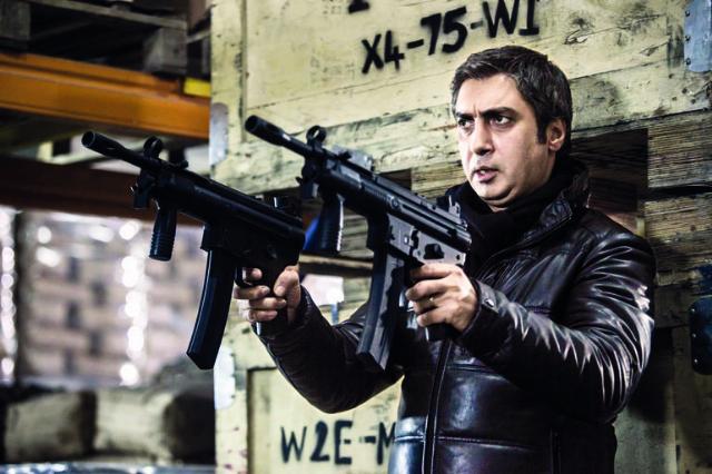 Polat Alemdar'ın giydiği mont moda oldu