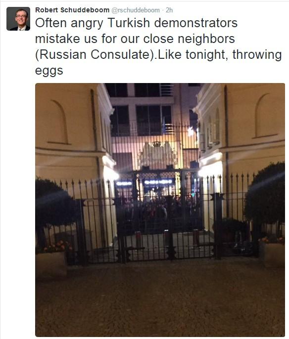 Ülkücüler Rus ve Hollanda konsolosluklarını karıştırdı