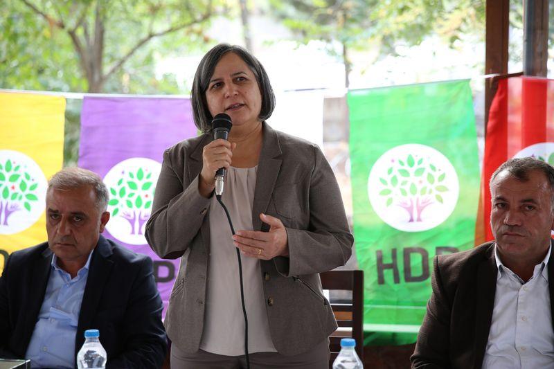 Celal Şengör'e dışkı tepkisi: Afiyet şeker olsun