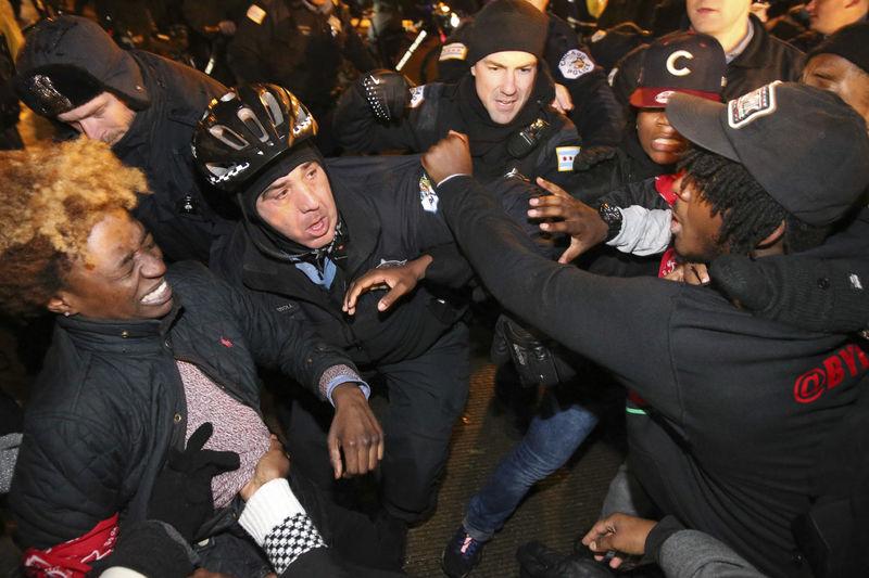 Chicago'da protesto gösterileri