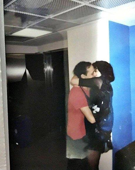 Duman'ın solisti Kaan Tangöze sevgilisiyle yakalandı