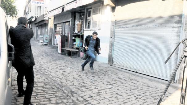 Tahir Elçi'nin vurulması ile ilgili ifadeler alındı