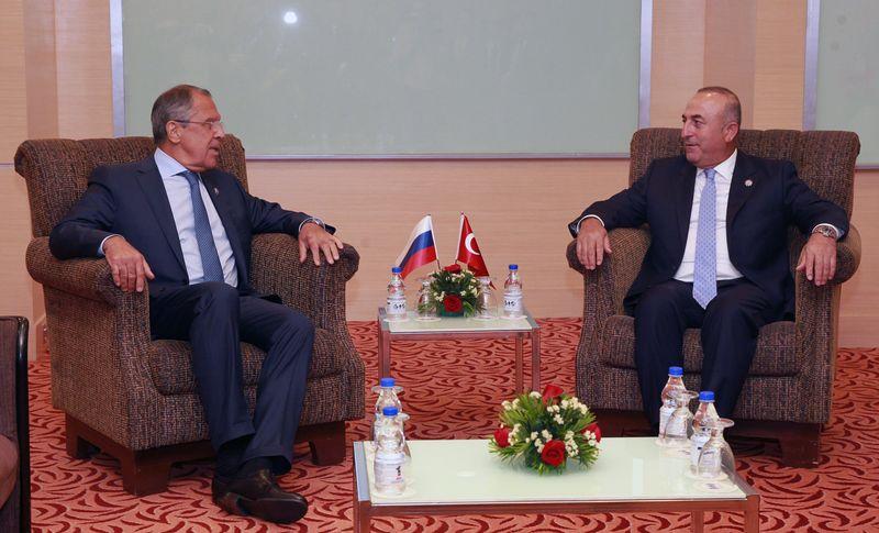 Rusya ile uçak krizi sonrası bakanlar görüştü