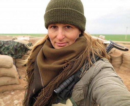 Kanadalı model tekrar YPG'ye katıldı