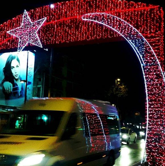 Bağdat Caddesi'nde yılbaşı hazırlığı