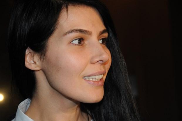 Hatice Şendil makyajsız