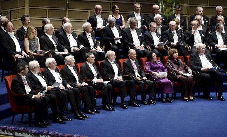 Türk bilim adamı Aziz Sancar Nobel ödülünü aldı