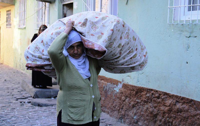 Kürt teyze PKK'ya isyan etti: Size n'oluyor