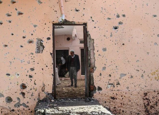 HDP'lilerin Nişantaşı'sında özyönetimcilik oynamak yasak