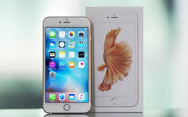 iPhone 7 kablosuz şarj özelliği ile geliyor