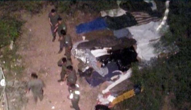 Arjantin'de otobüs köprüden düştü: 41 polis öldü