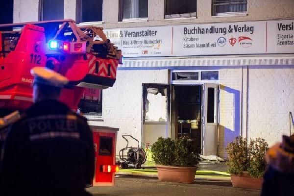 Almanya'da DİTİB cami kundaklandı