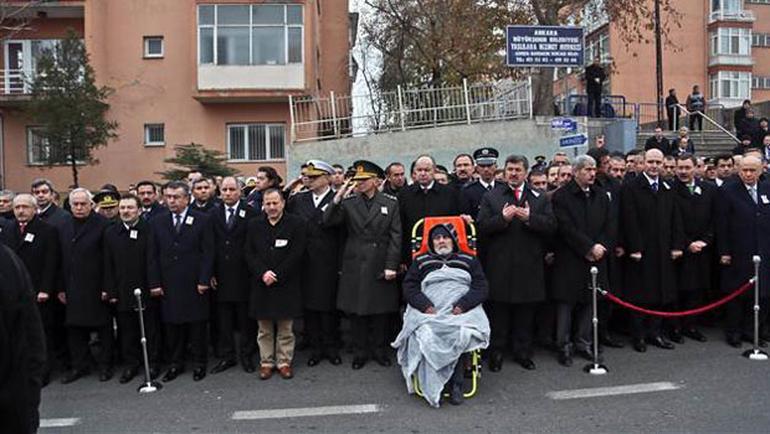 Şehit kızı özel harekat montuyla ısındı