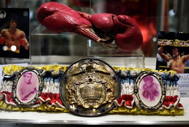 Rocky filminin kostümleri binlerce dolara satıldı