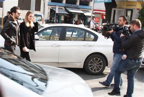 Hakan Sabancı ve Aslışah Alkoçlar'dan ayrılmadık pozu