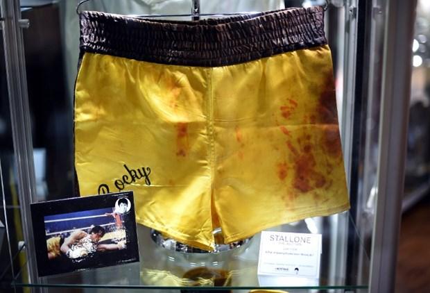 Rocky filminin kostümleri binlerce dolara satıldı