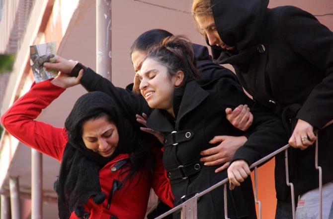 Şehit nişanlısının ağıtları herkesi ağlattı