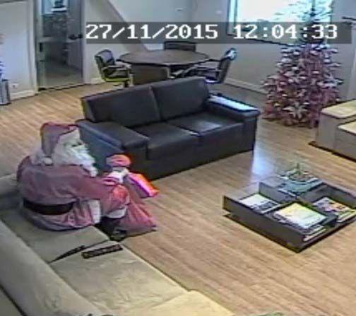 Noel Baba kılığına giren hırsız helikopter çaldı