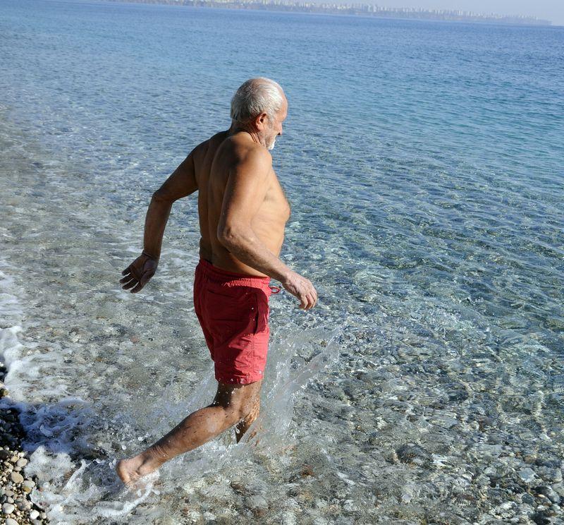 Antalya'da yazdan kalma günler yaşanıyor