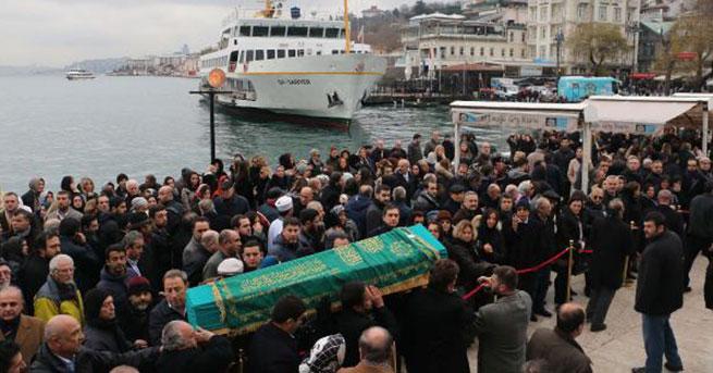 Halis Toprak son yolculuğuna uğurlandı