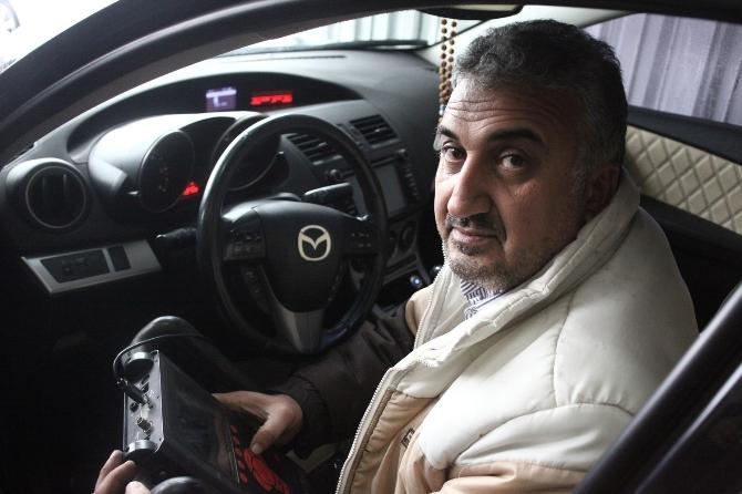 Adanalı usta emisyonu sıfırladı müşteri egzoz suyunu içti