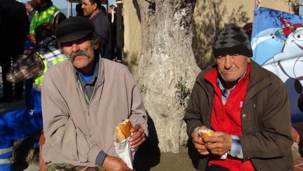 Vatandaşlar hamsi şenliğinde buluştu