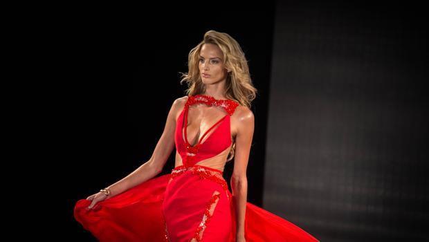 Victoria's Secret mankeni Sultanahmet'i yorumladı