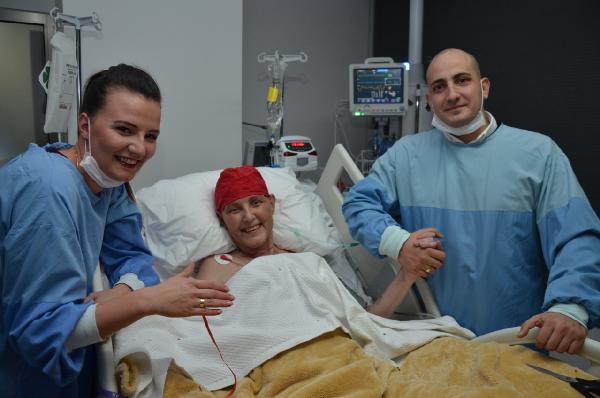 Yoğun bakımda nişan töreni