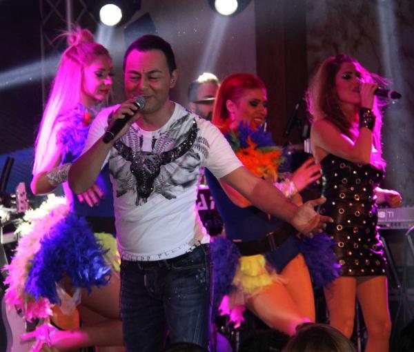 Serdar Ortaç: Sakın evlenmeyin