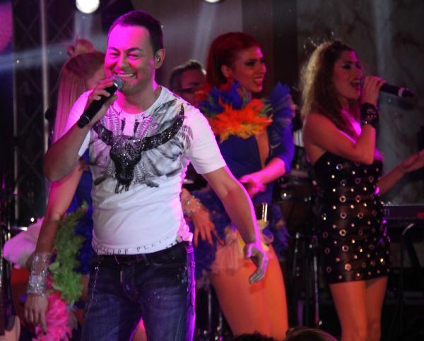 Serdar Ortaç: Sakın evlenmeyin