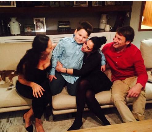 Hülya Avşar: Zehra kazanıp kendisi alsın