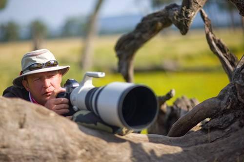 Mustafa Koç’tan Afrika kareleri