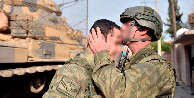 Uzman çavuş özel harekat polisine siper oldu