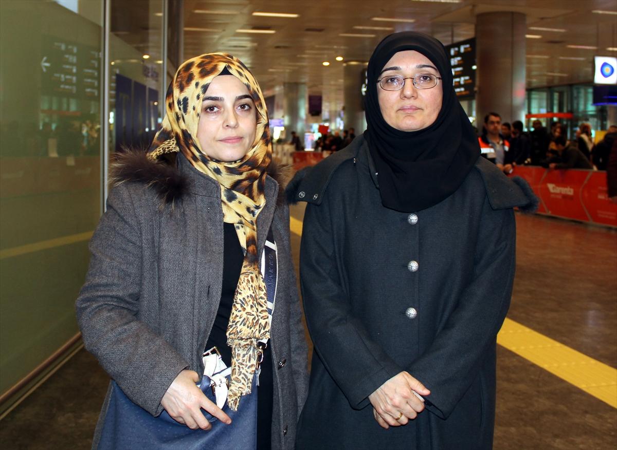 Tacikistan'da gözaltına alınan Türk avukatlar yurda döndü