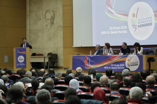 Selahattin Demirtaş: Hain olmaktan gurur duyarız