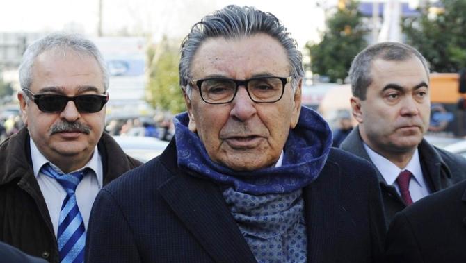 Aydın Doğan: Koç'un üstüne kitap bile yazabilirim